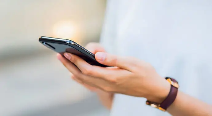 Rozwój płatności BLIK w aplikacji SGB Mobile z udziałem HEUTHES! 